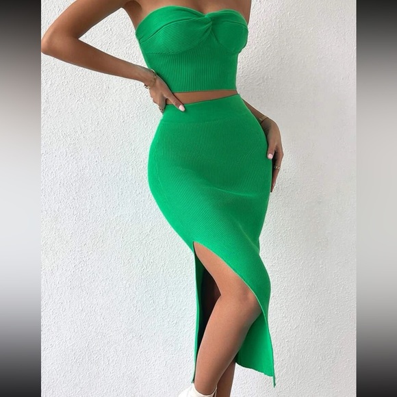 Green Knit Set - Picture 5 of 6